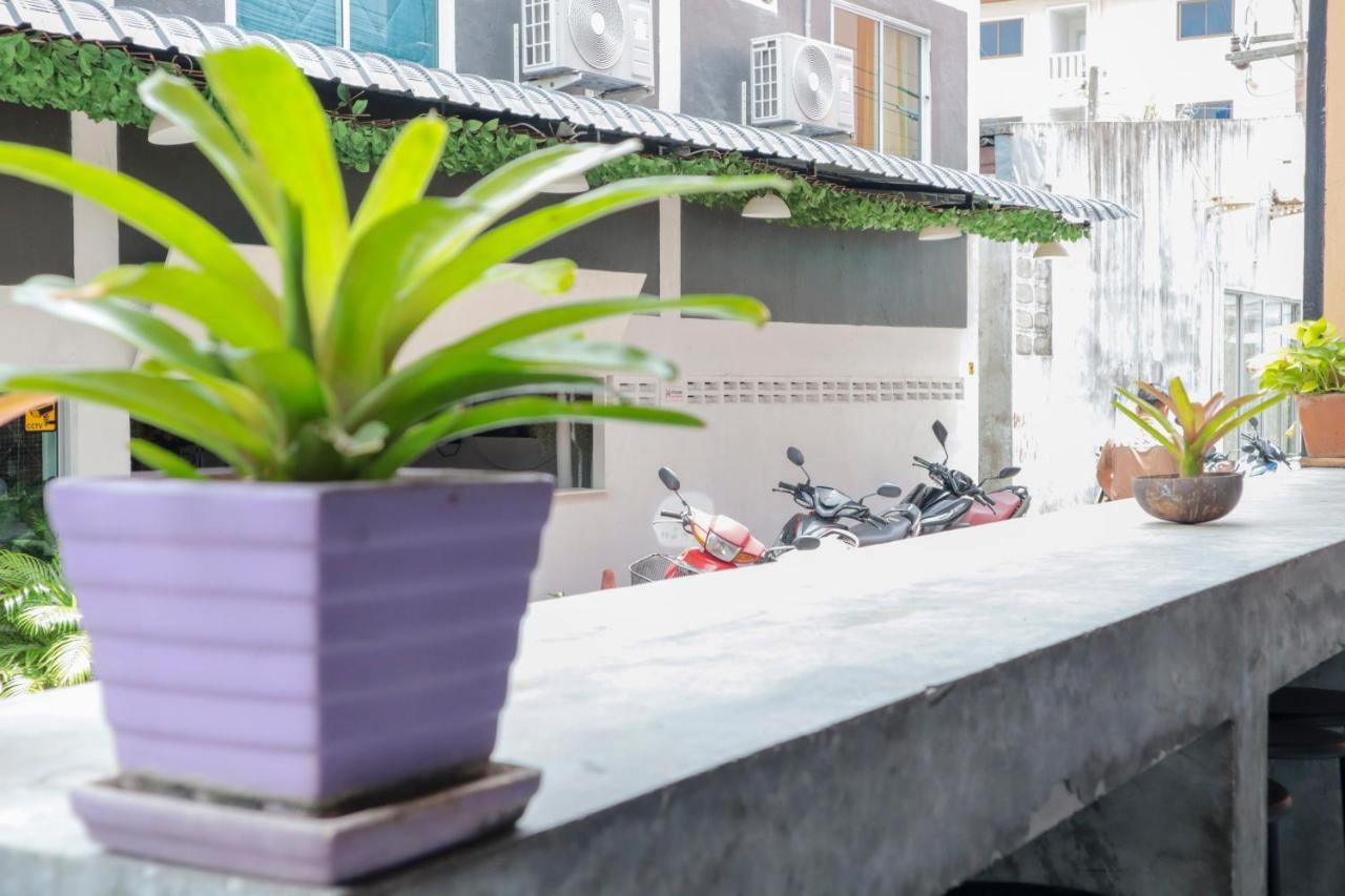 Oyo 1032 Beds Patong Hotel Phuket Ngoại thất bức ảnh